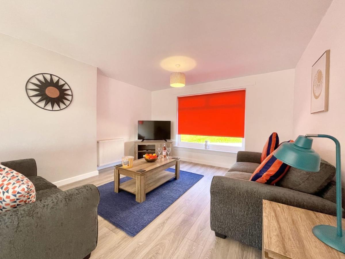 Stunning 3 bed house in East Kilbride - Housity