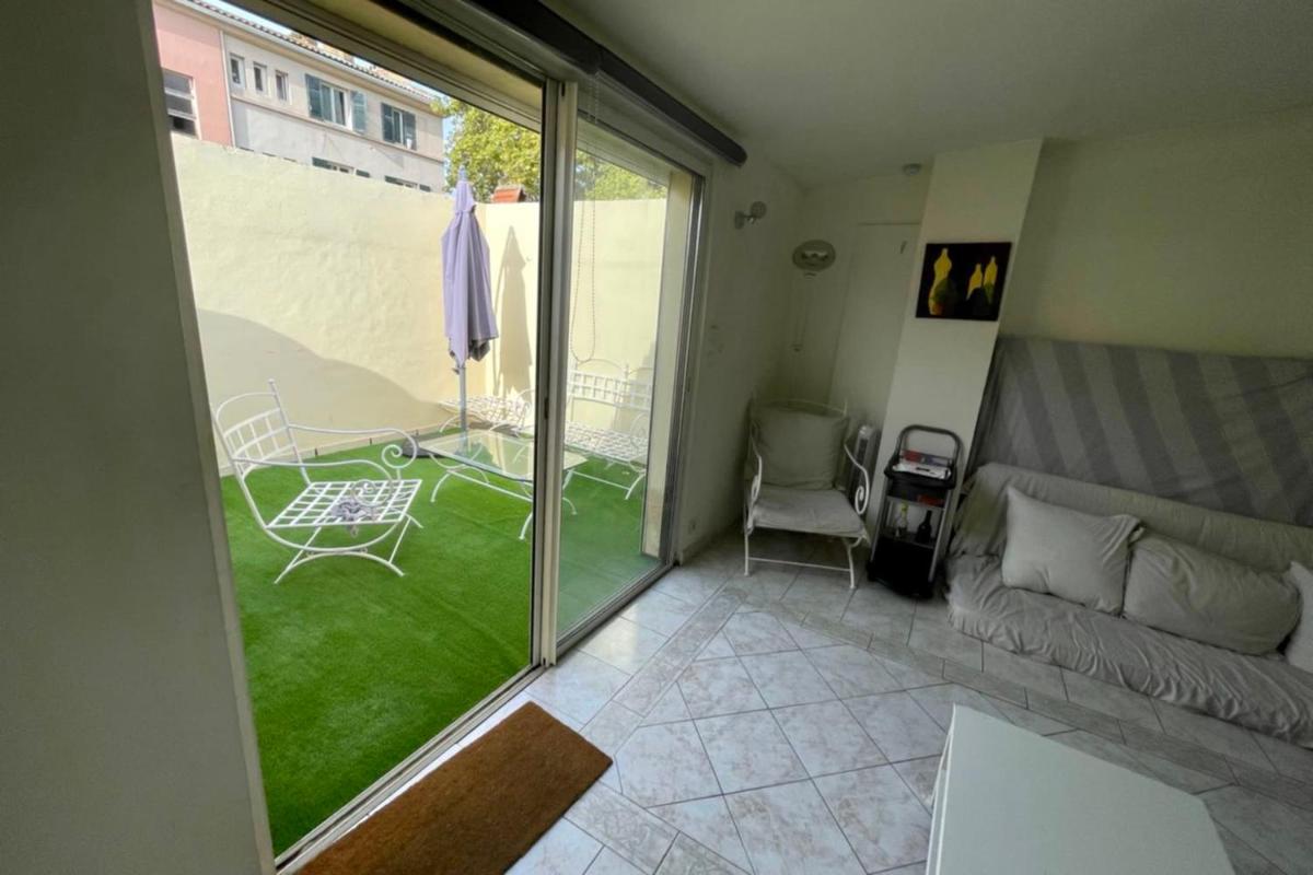 Suitetrails - Nice House With Small Private Courtyard