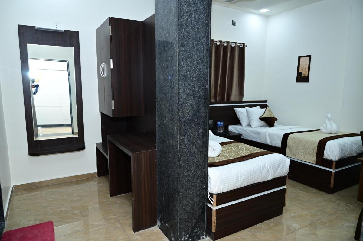 MR Residency Hungund - Housity