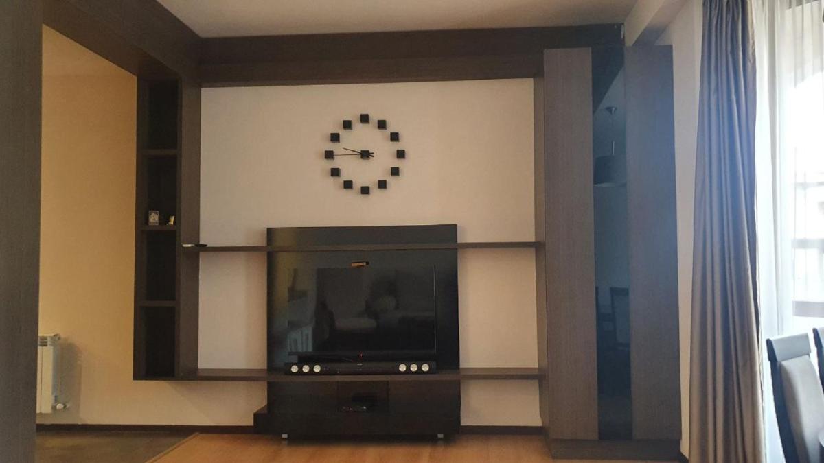 Suitetrails - Family apartment in the centre of Yerevan