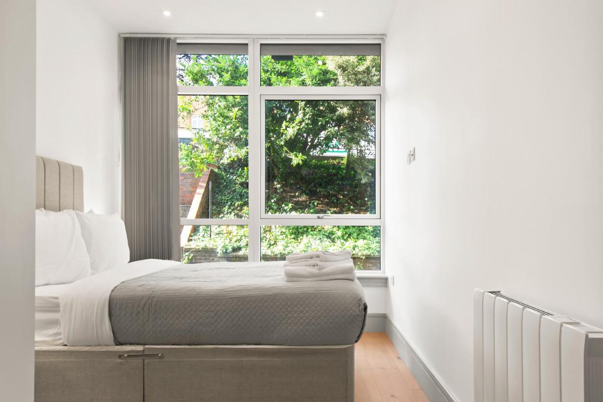 One Bedroom Serviced Apartments in Harrow near Wembley - Housity