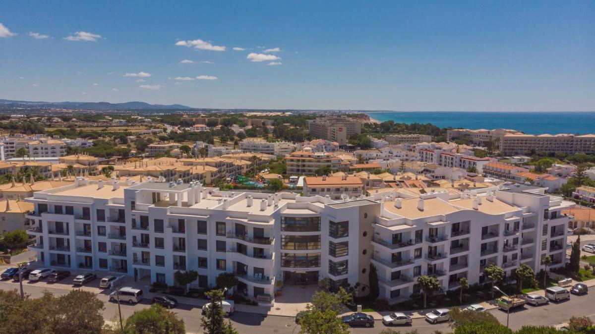 Vista das Ondas 106 - Housity