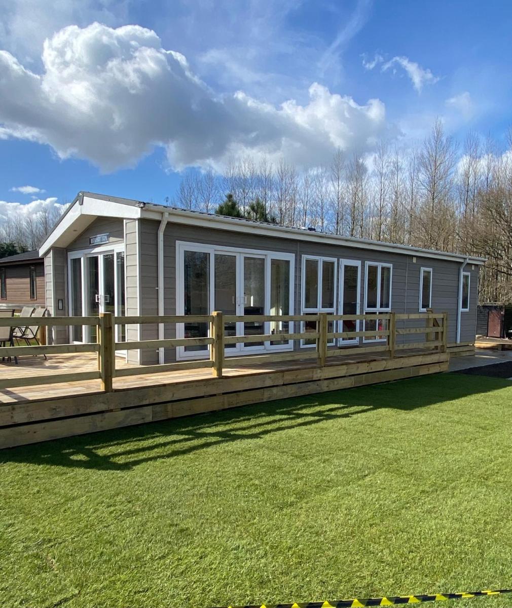 Cackle hill lakes - Housity