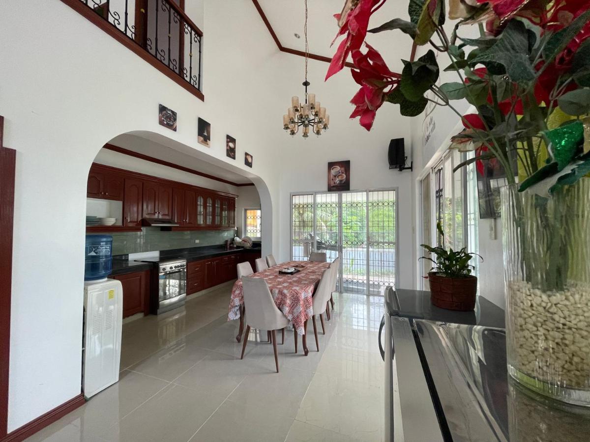 Cozy, Private Family house - Housity