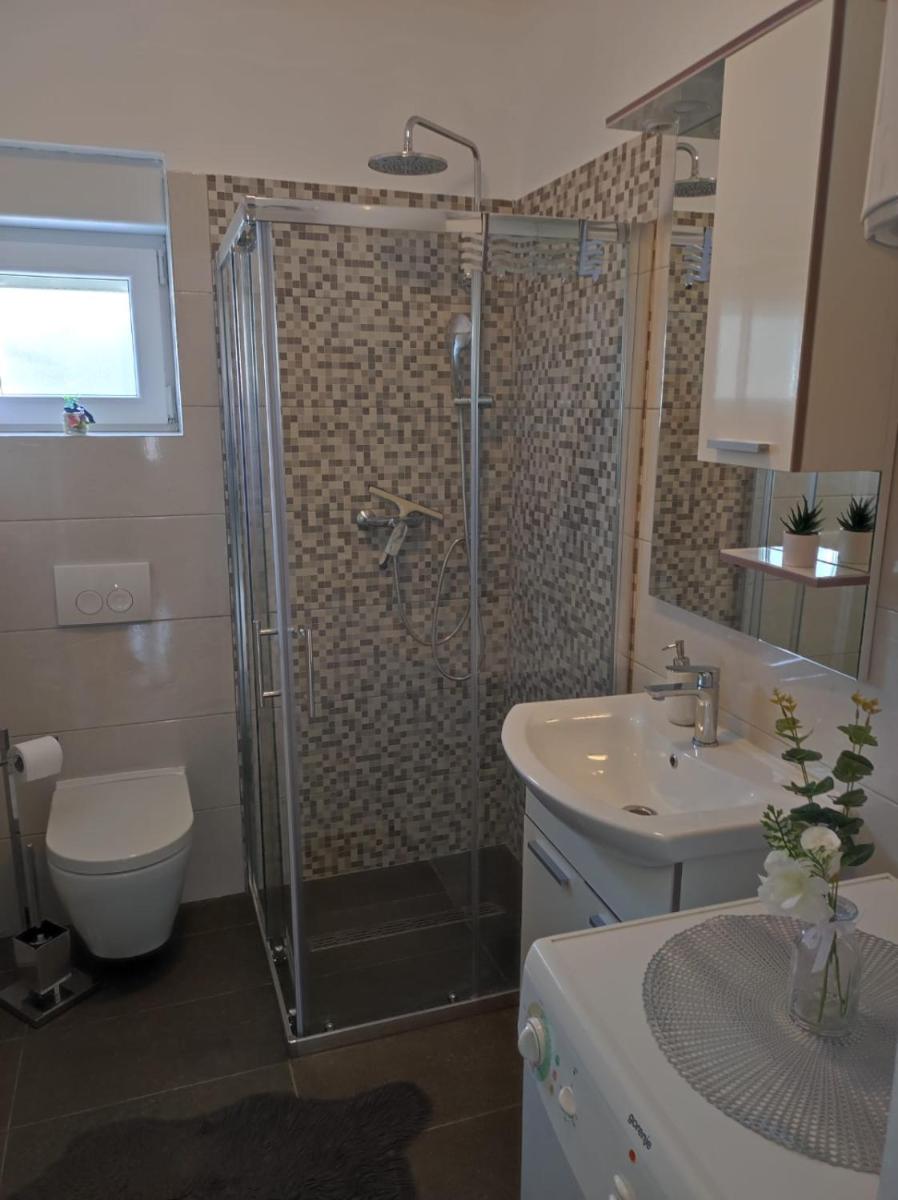 Holiday home LAURA - Housity