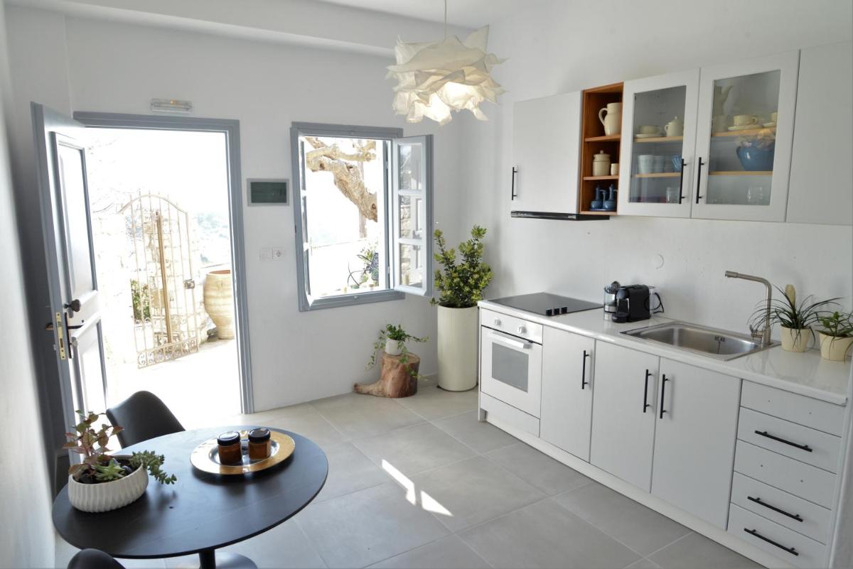 Suitetrails - Despoina Apartment
