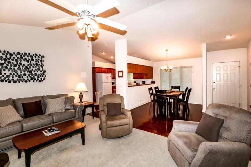 18870 - 3 Herradura Place - Housity