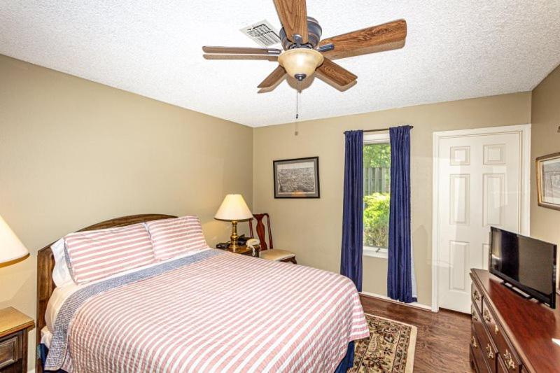 10378 - 27 Turquesa Place - Housity