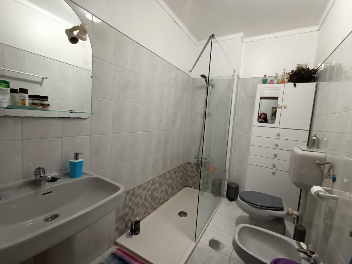 Lovely and Cozy Rooms - Housity