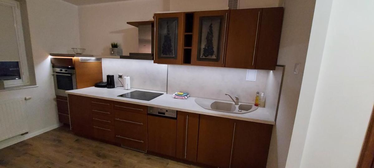 Apartament Piastowska - Housity