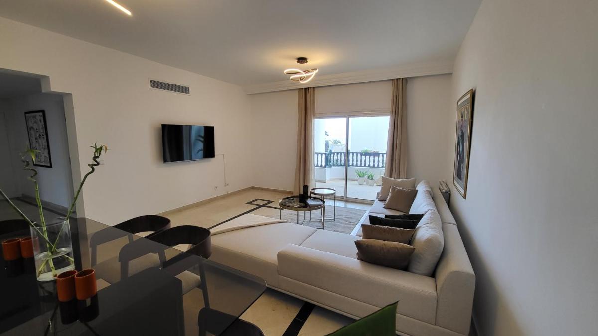 Suitetrails - The Perfect Flat Sea side central luxurious