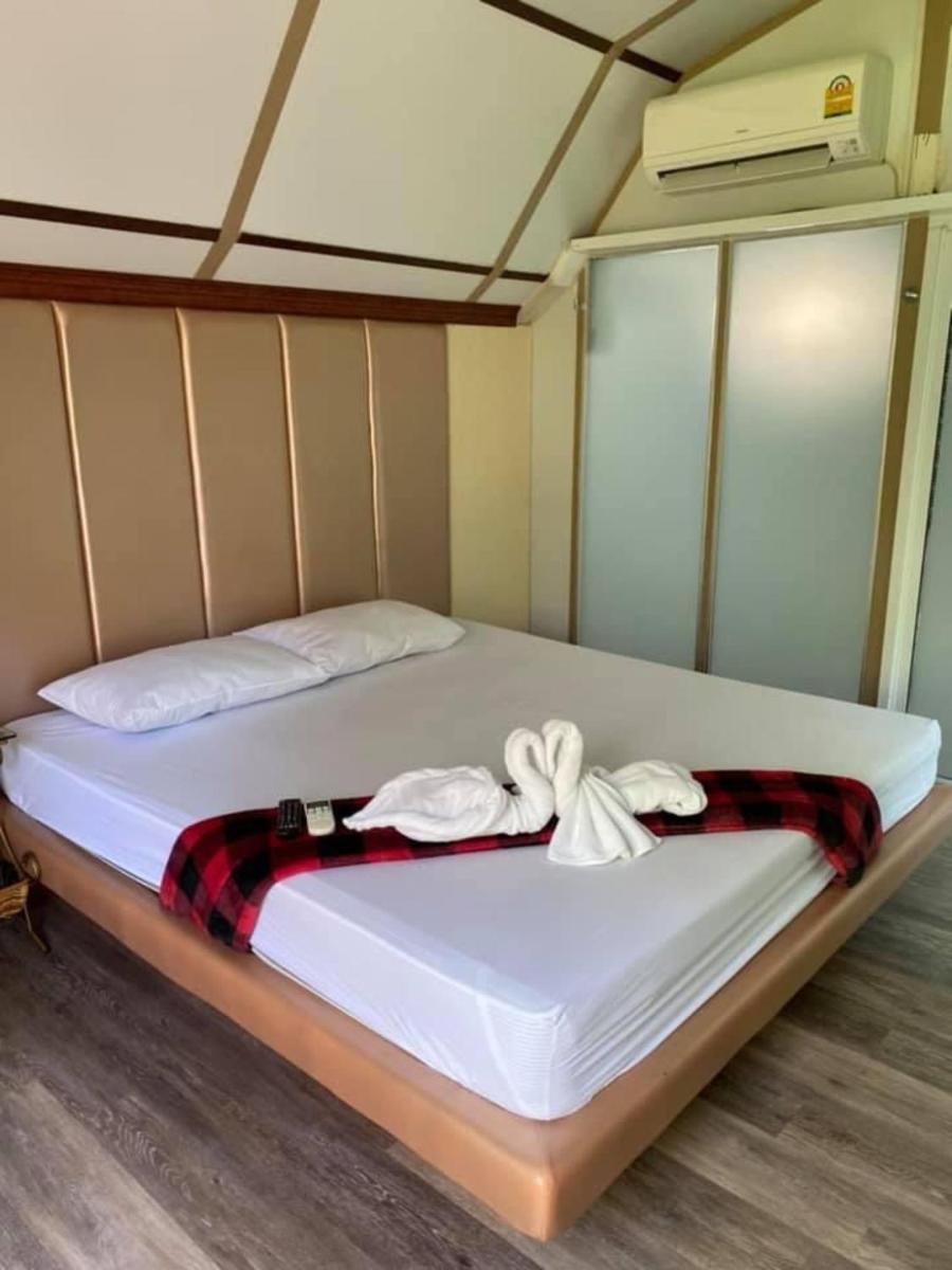 Kurina Hotel - Housity