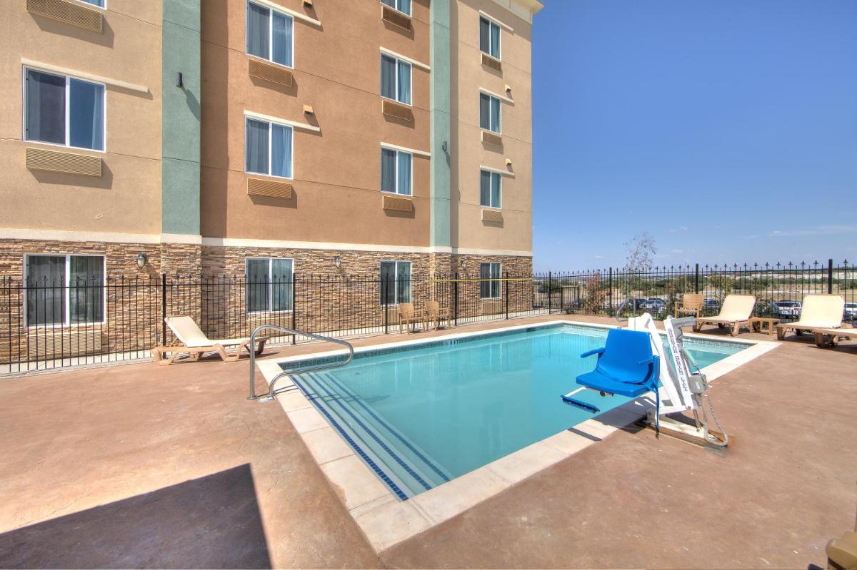 Suitetrails - Comfort Inn & Suites, White Settlement-Fort Worth West, TX