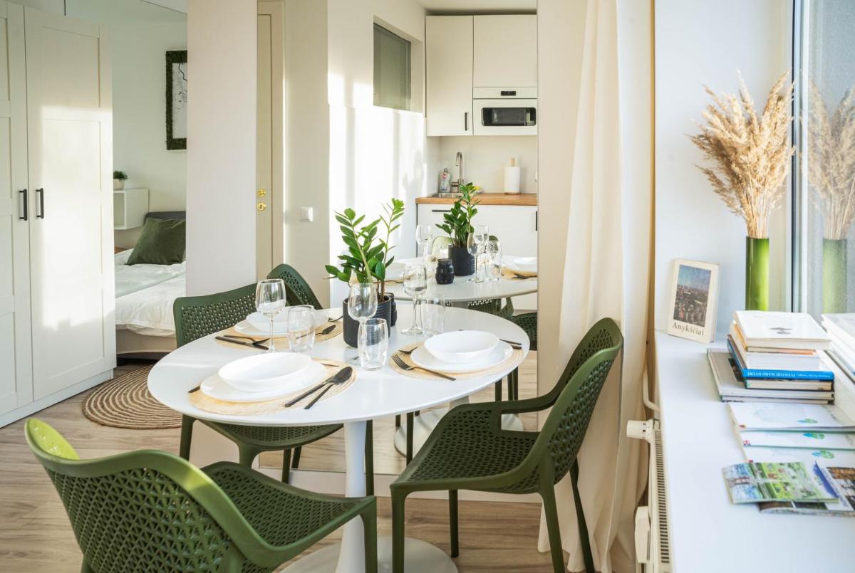 Čia gera studio - Housity