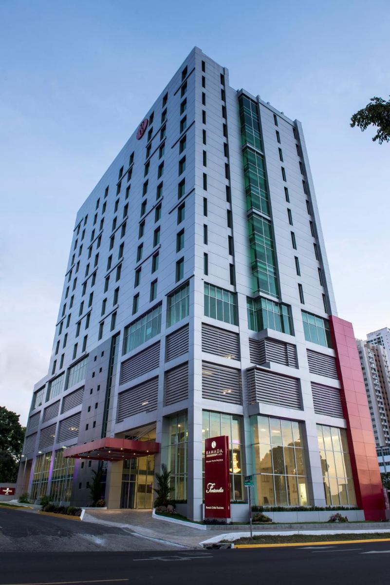 Ramada Plaza by Wyndham Panama Punta Pacifica - Housity
