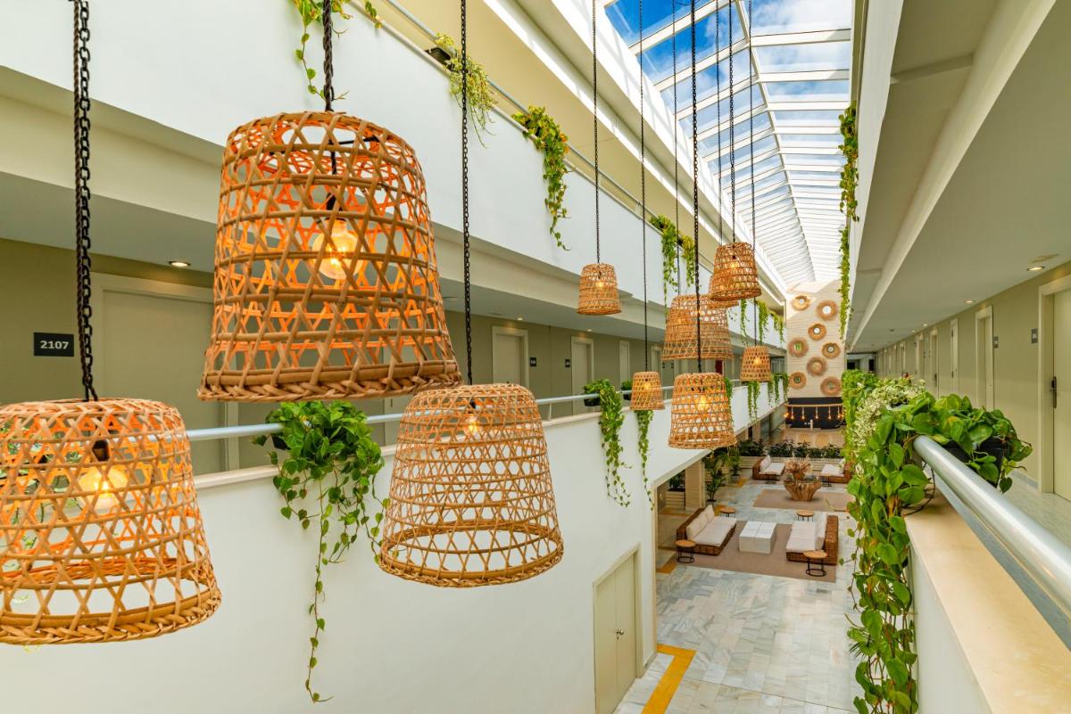 Imagen de la galería de Hotel Cabogata Jardín, en Retamar