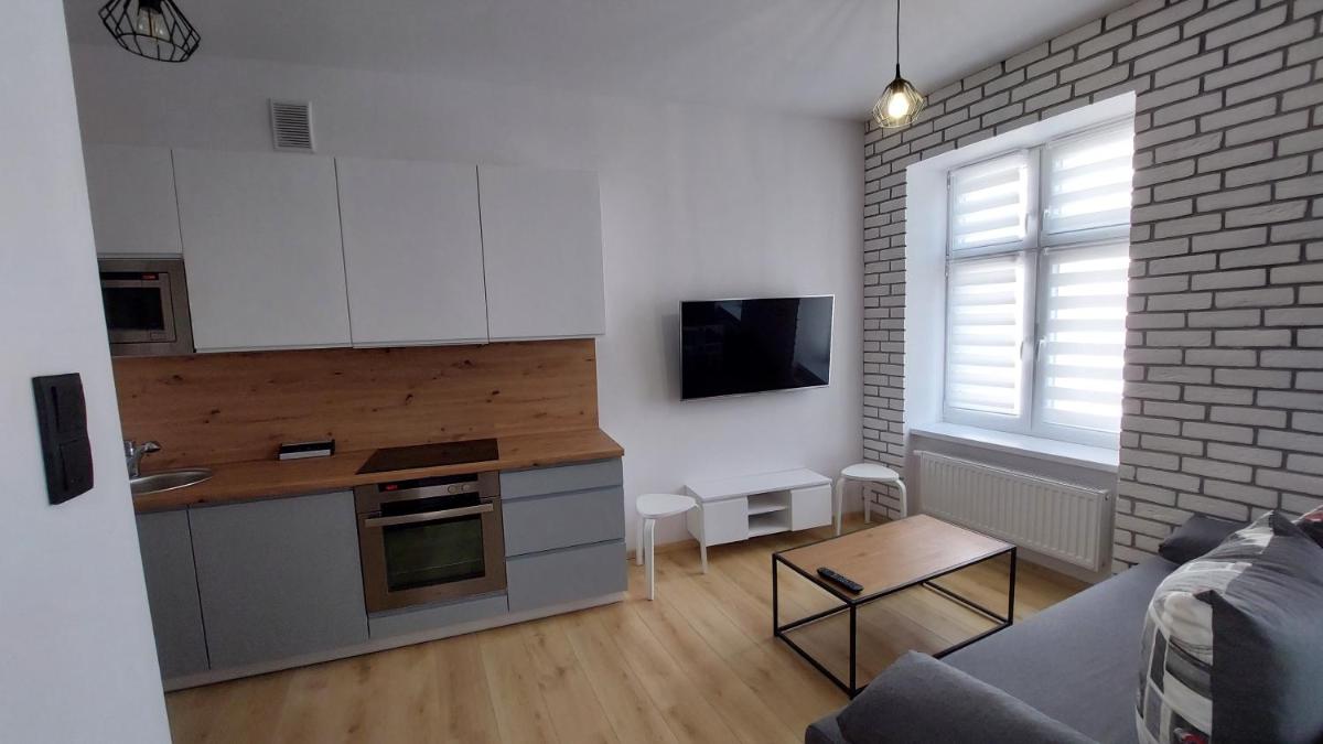 White Centre - Housity