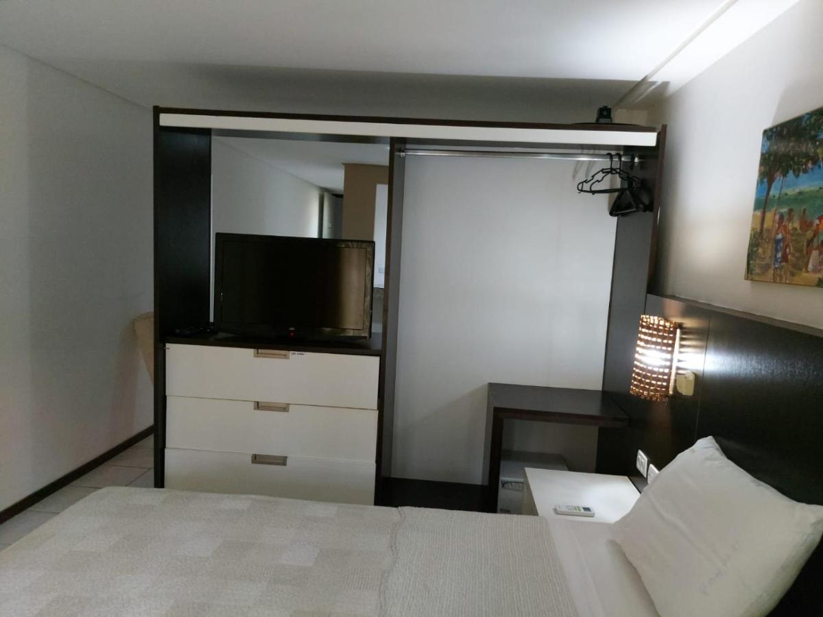 Flat Particular 111 no Pipas Bay - Housity