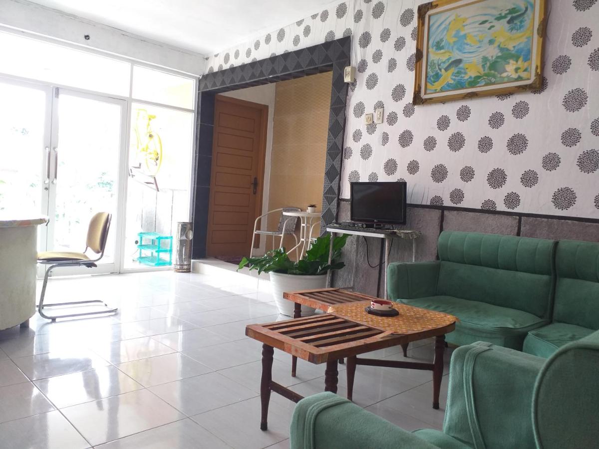 Kenangan Guest House - Hizvo