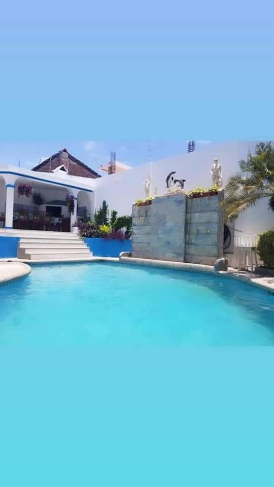 House w Pool, Casa c Piscina Lomas de Barbasquillo - Housity