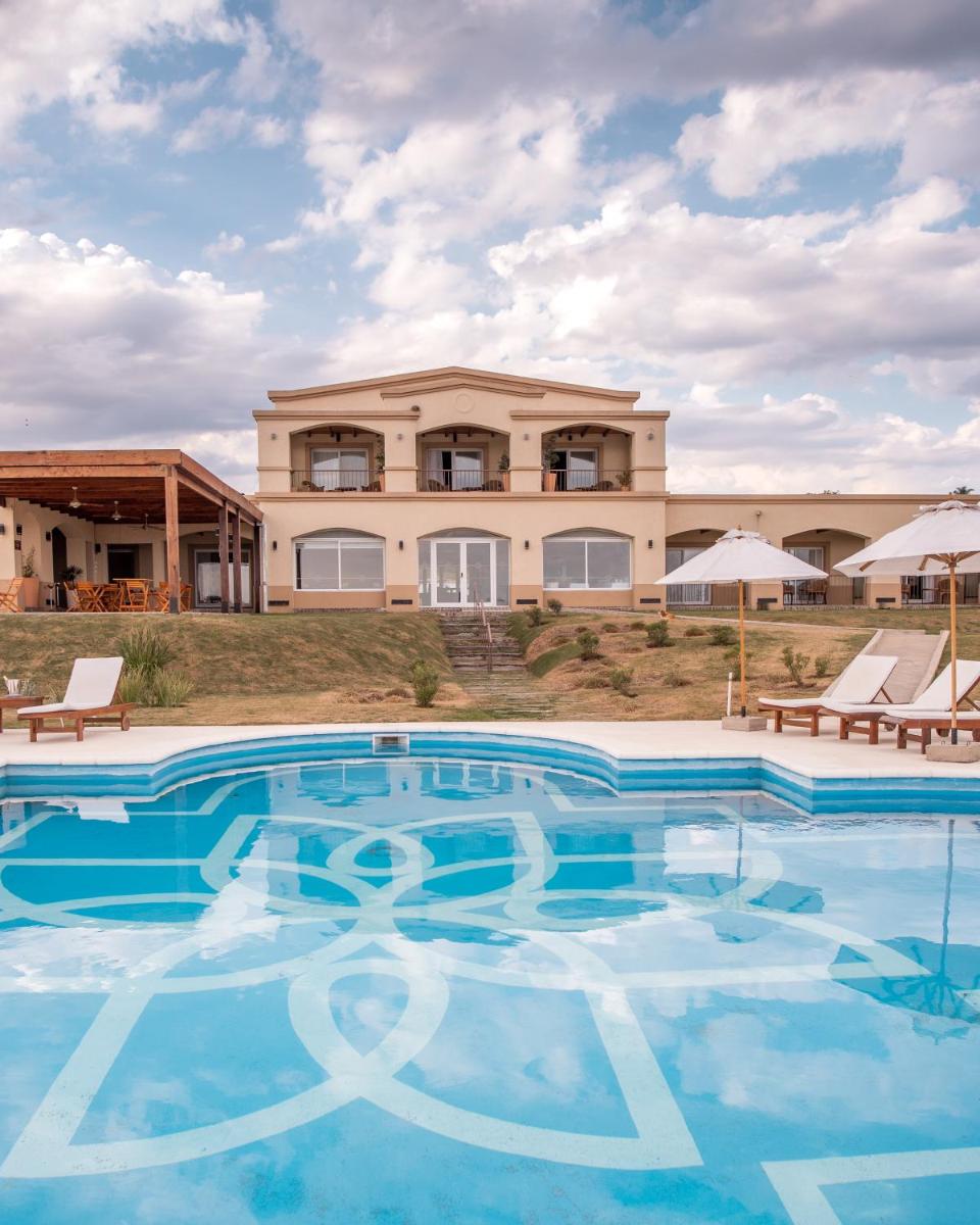 Suitetrails - HOTEL TERMAS VICTORIA Wellness Spa