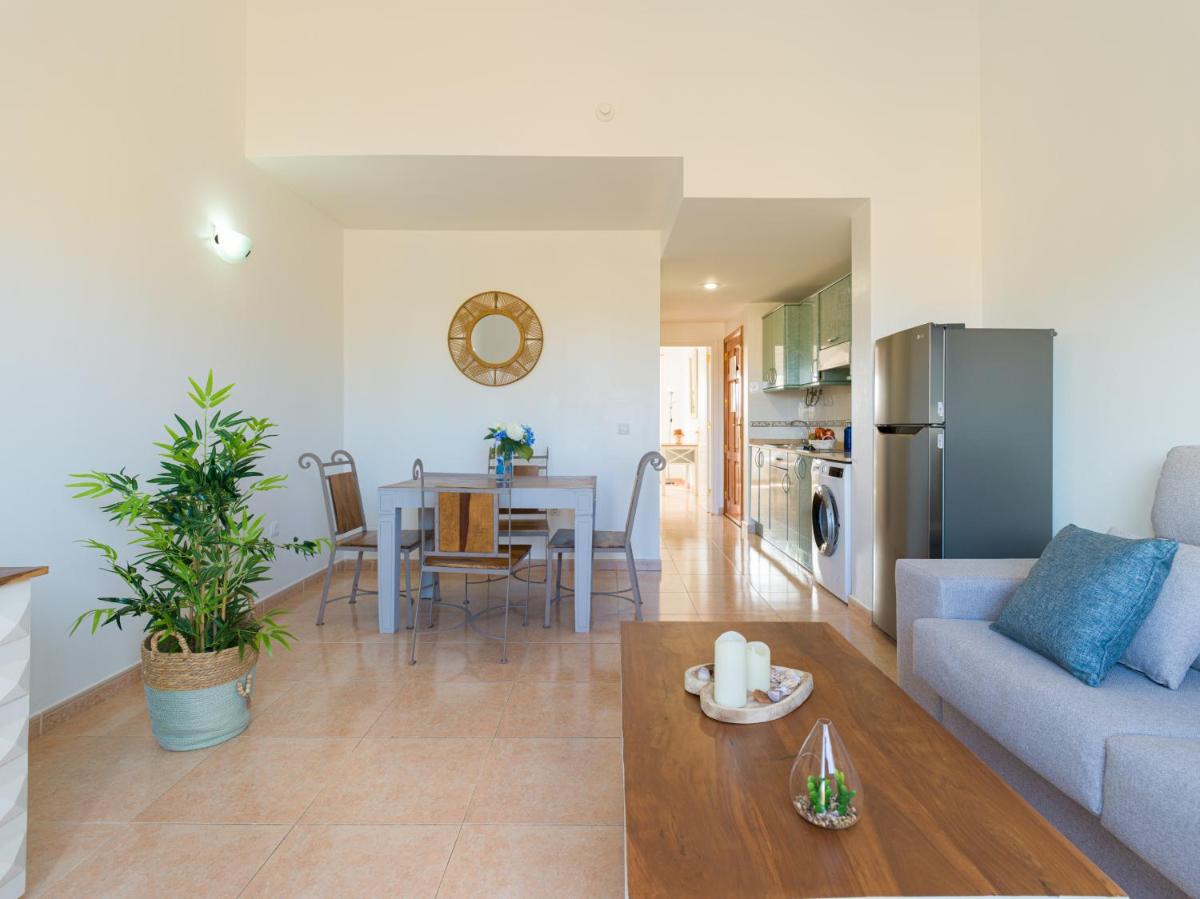 Apartamento Oasis con piscina en Corralejo - Housity