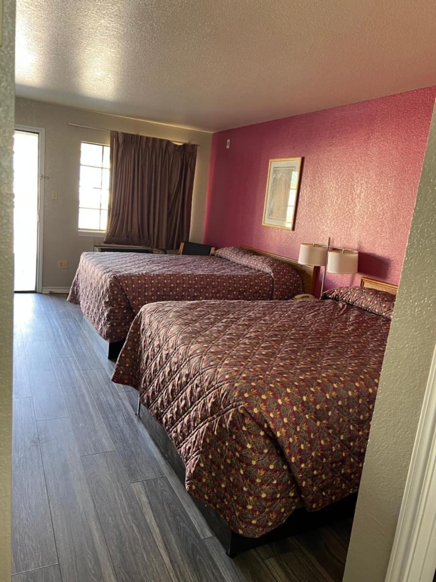 COUNTRY INN MOTEL - Housity
