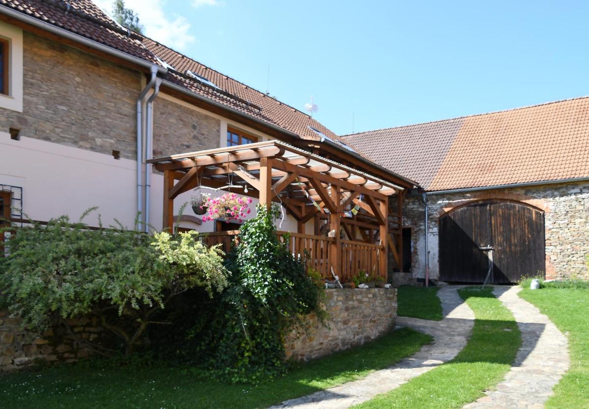 Apartmány Kamenka - Housity