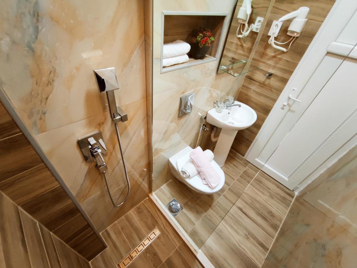 Sun Apartments - Housity