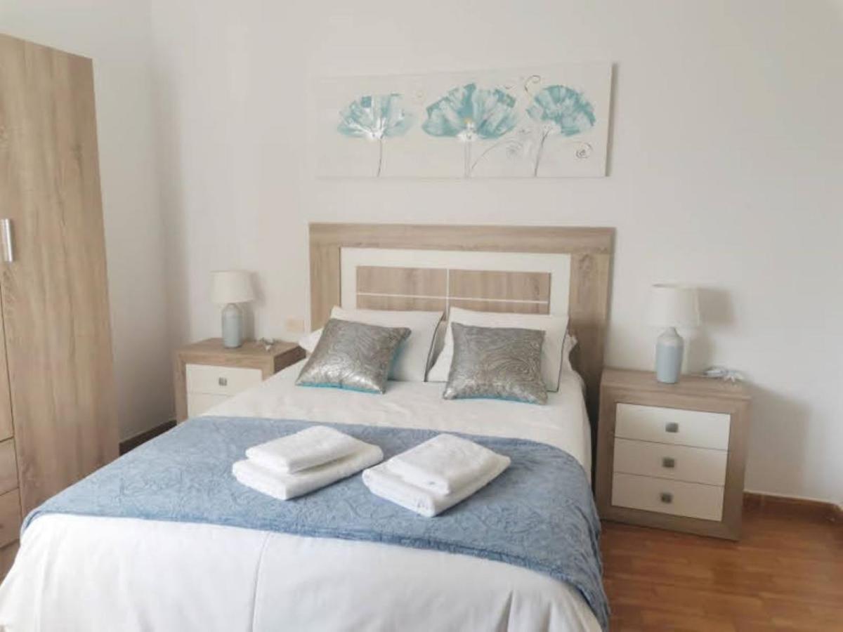 Apto Playa Camelle 1º - Housity