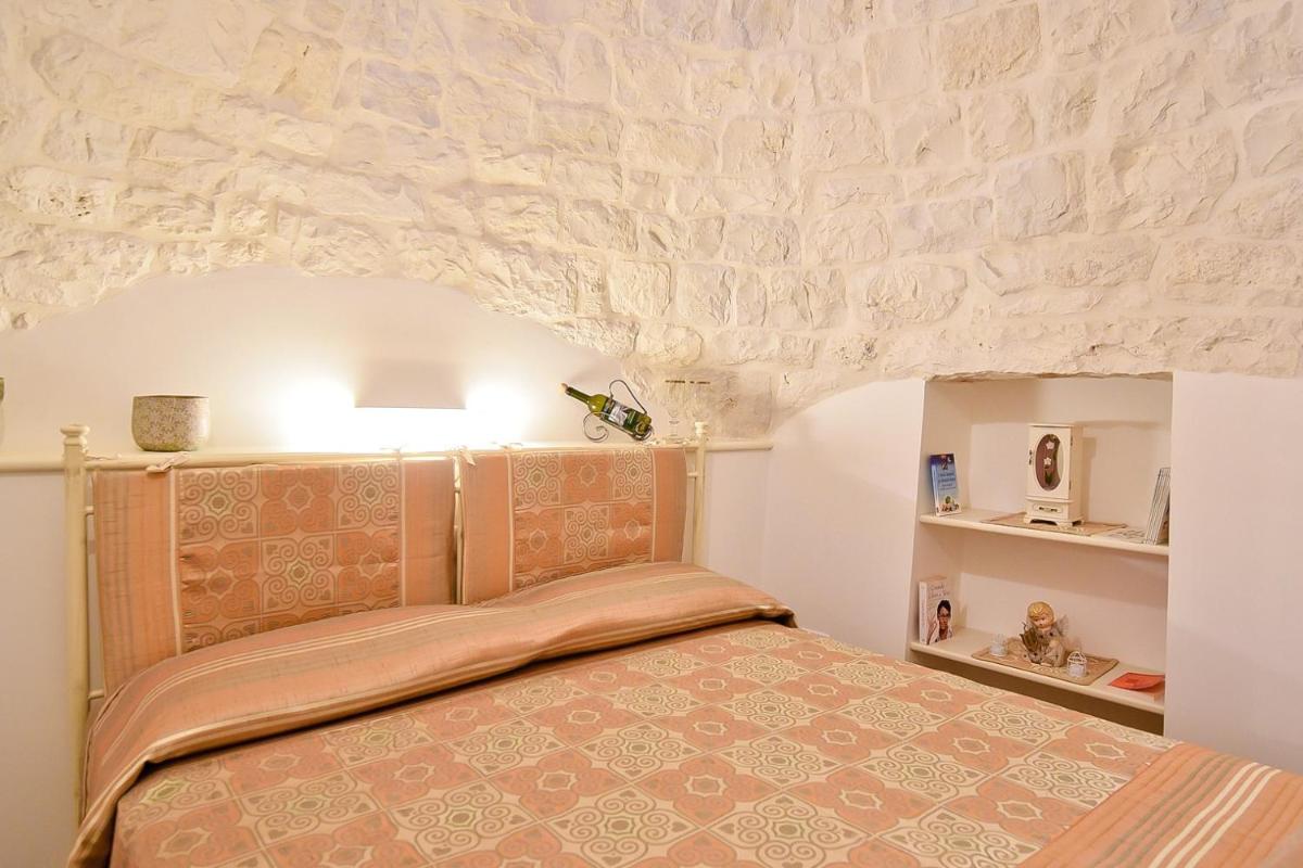 Pietra d'angolo - Housity