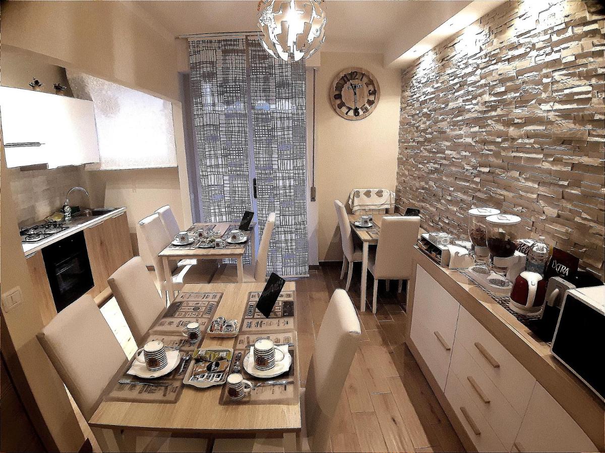 Pisa City Lodge - Housity