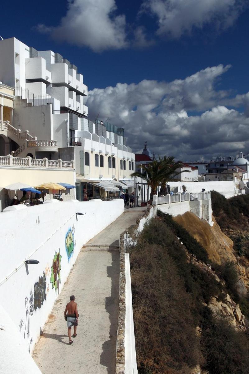 O edifício onde o hotel está situado