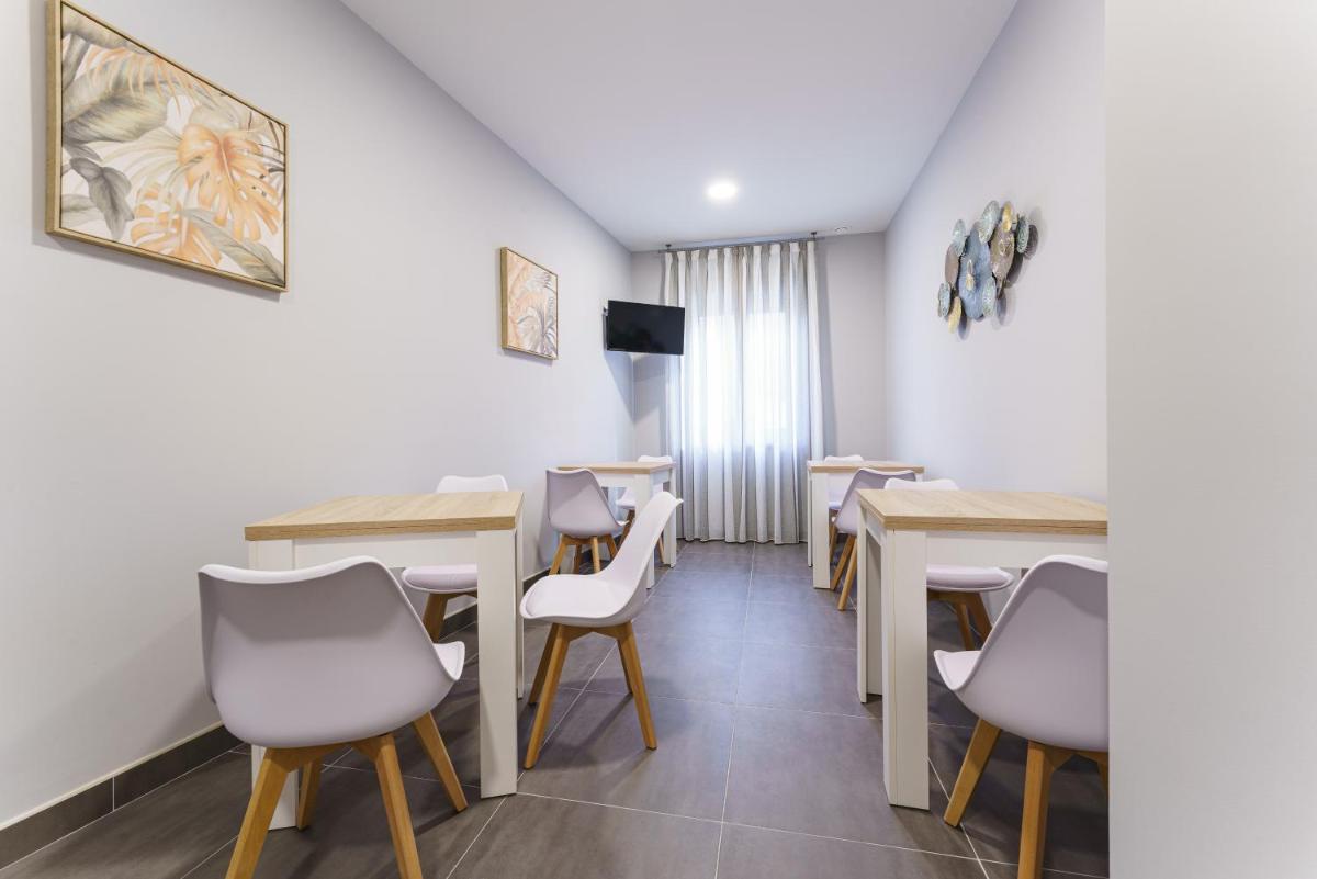 PENSIÓN CASA ELENA *** - Housity