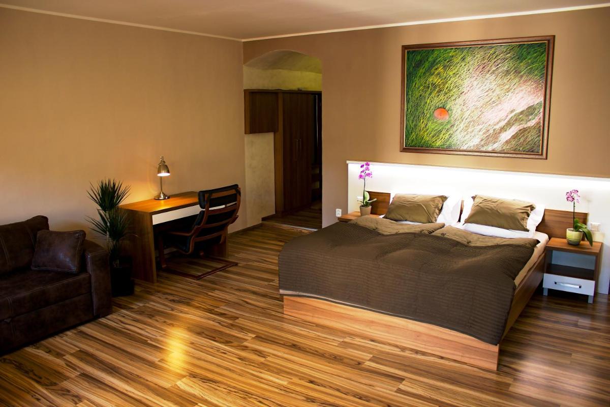 Apartmany BB - Housity