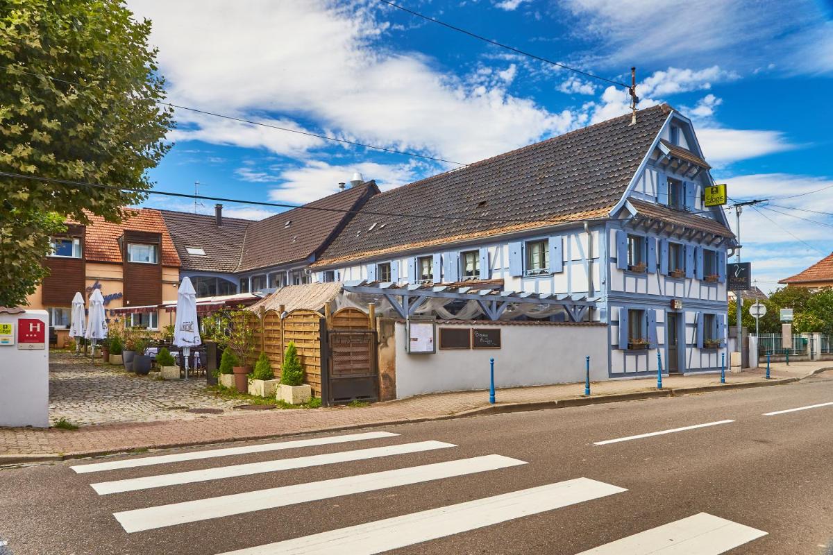 Hôtel Restaurant Au Cygne - Housity