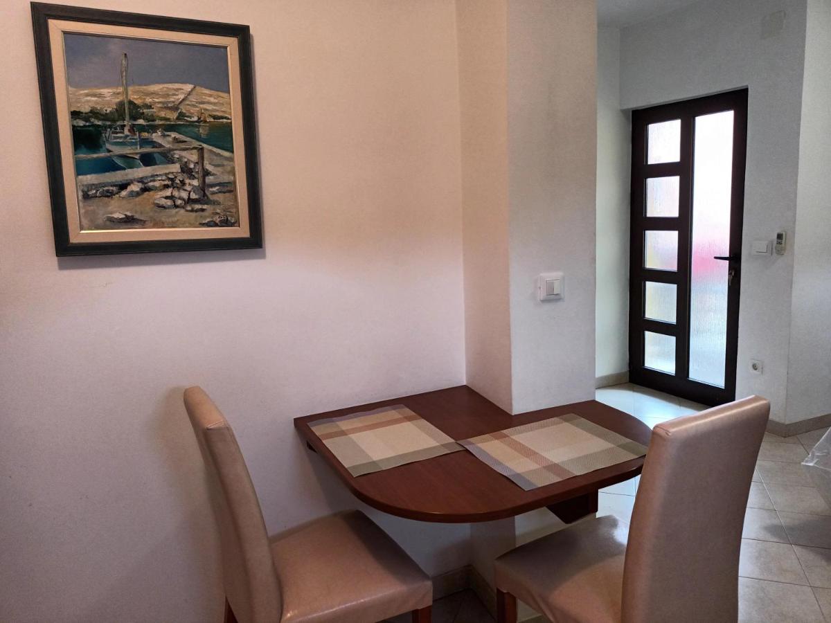 Studio Apartman Casper - Housity