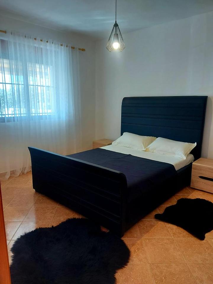 Vlore Holiday House - Housity