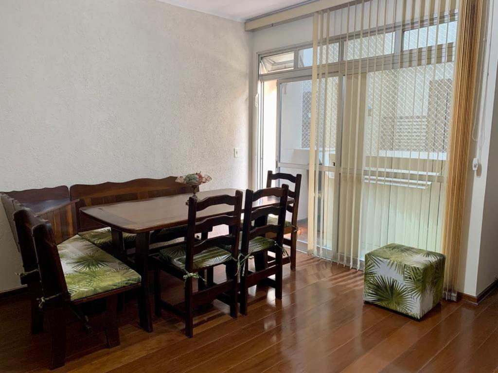 Suitetrails - Apartamento espaçoso no centro de Poços de Caldas
