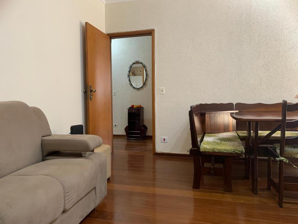Suitetrails - Apartamento espaçoso no centro de Poços de Caldas