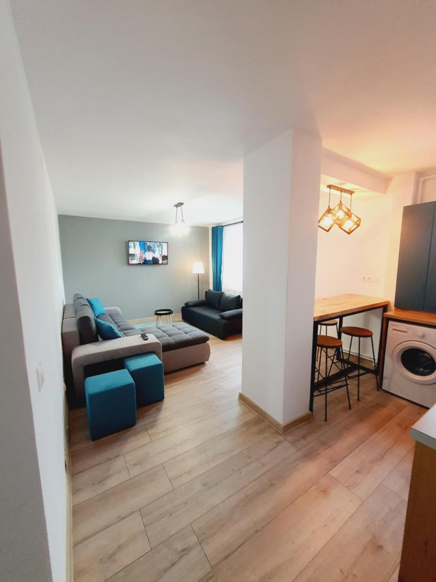 Perfect Stay Apartment Petrosani - Housity