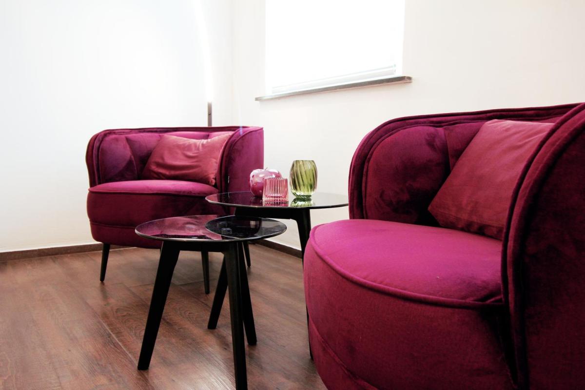 SECRET HIDEAWAYS cozySTUDIO 2 superior Apartment mit WiFi nahe Uni l Messe l Flughafen l Zoo - Housity