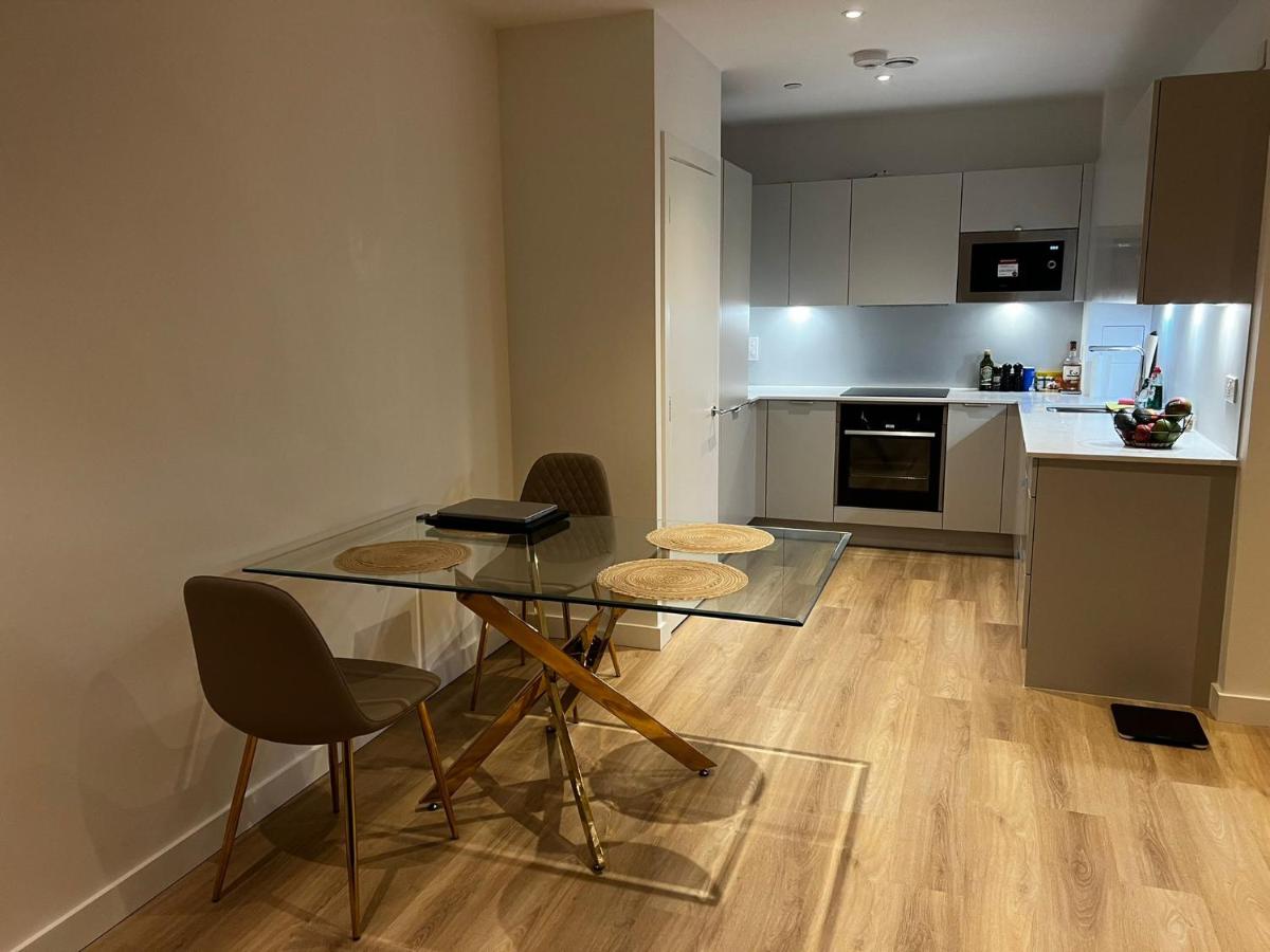 Luxury One Bedroom Flat - Housity