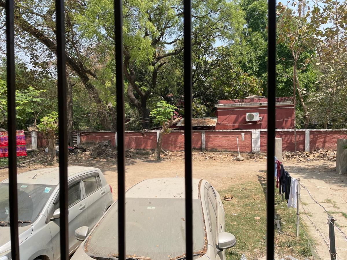 Cheerful 2bhk house - Housity