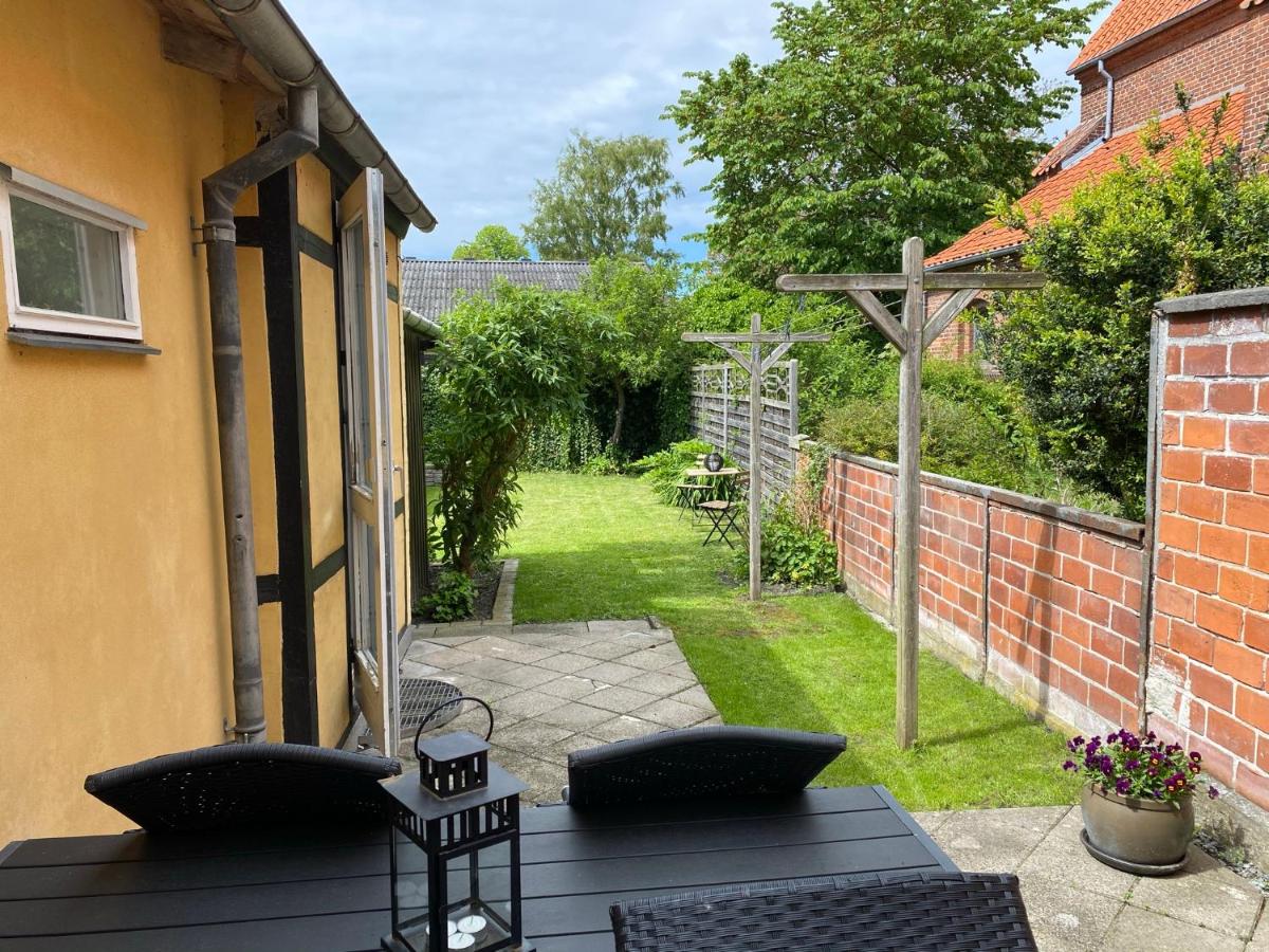 Nakskov Overnatning - Housity