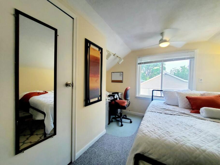 The Joslyn Chateau, a tri-level home that sleeps 8 with a king master - Housity