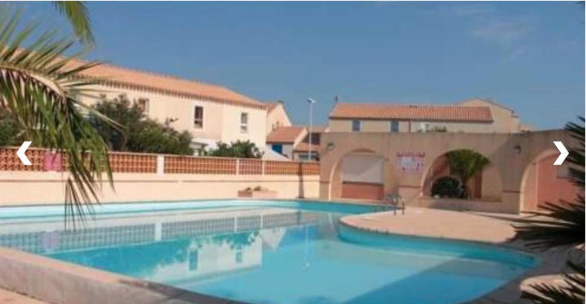 Duplex terrasse vue mer accès plage et piscine... - Housity