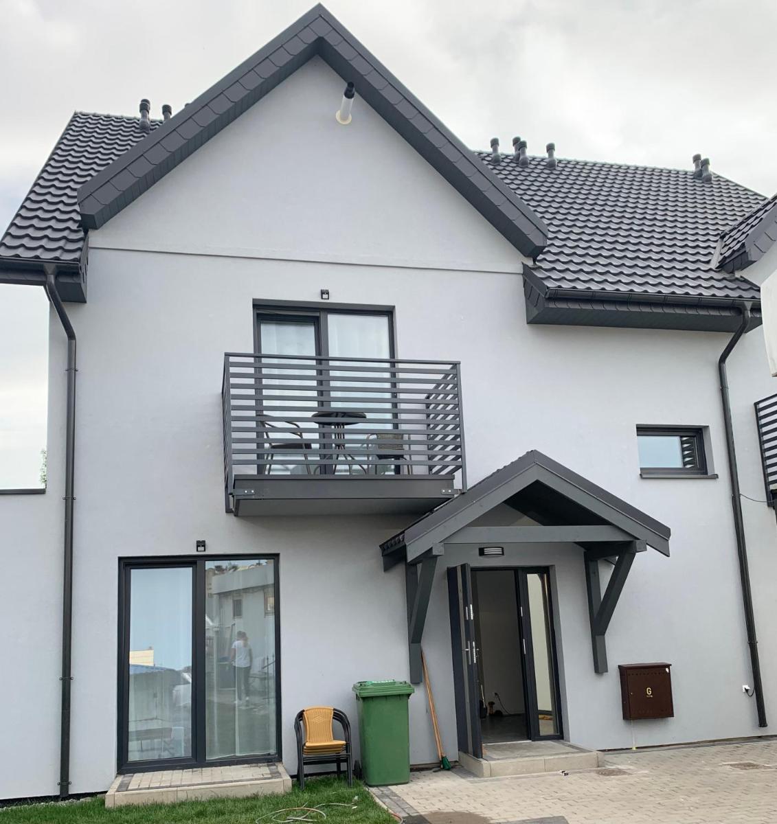 Pokoje gościnne u Eli - Housity