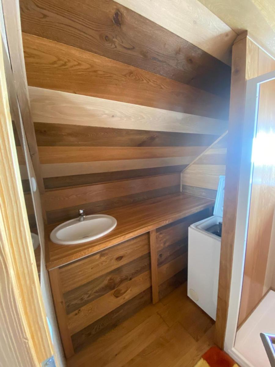 Apartmán U Splavu Putim - Housity
