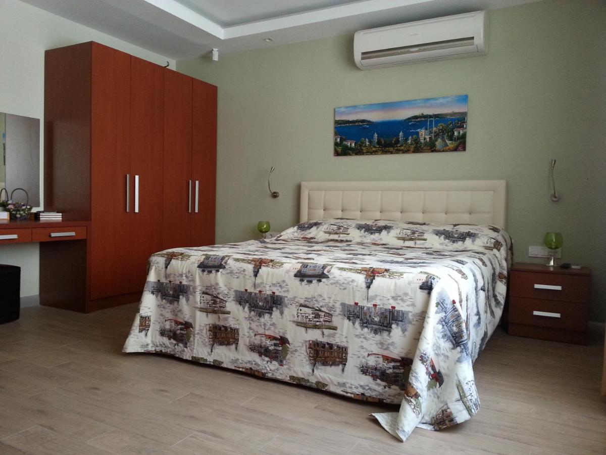 Honey House Apartment - Housity